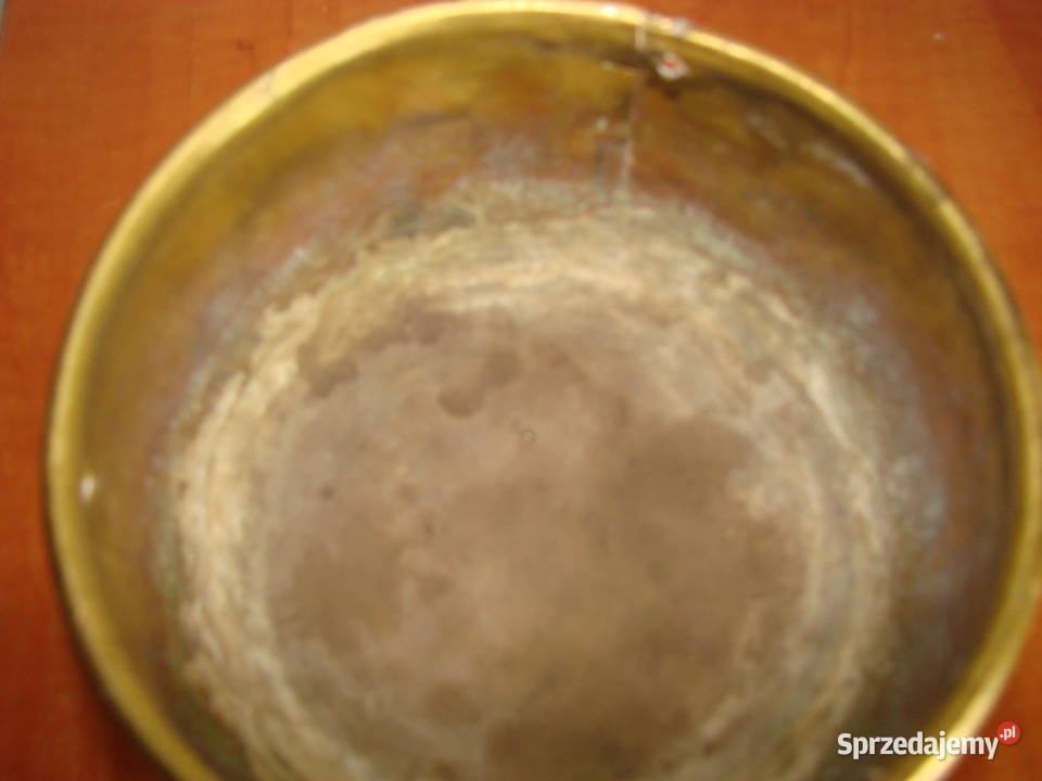 mosiężna osłonka na doniczkę wiszącaa