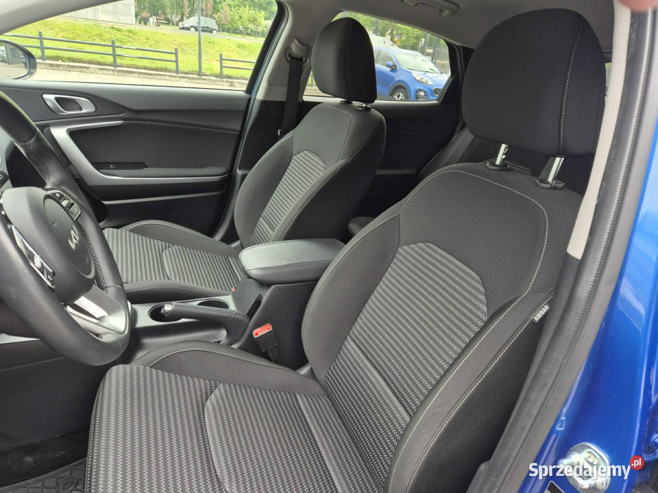 Kia XCeed 15 TGDI 160 Wersja M Pakiet Smart niebieski łódzkie sprzedam