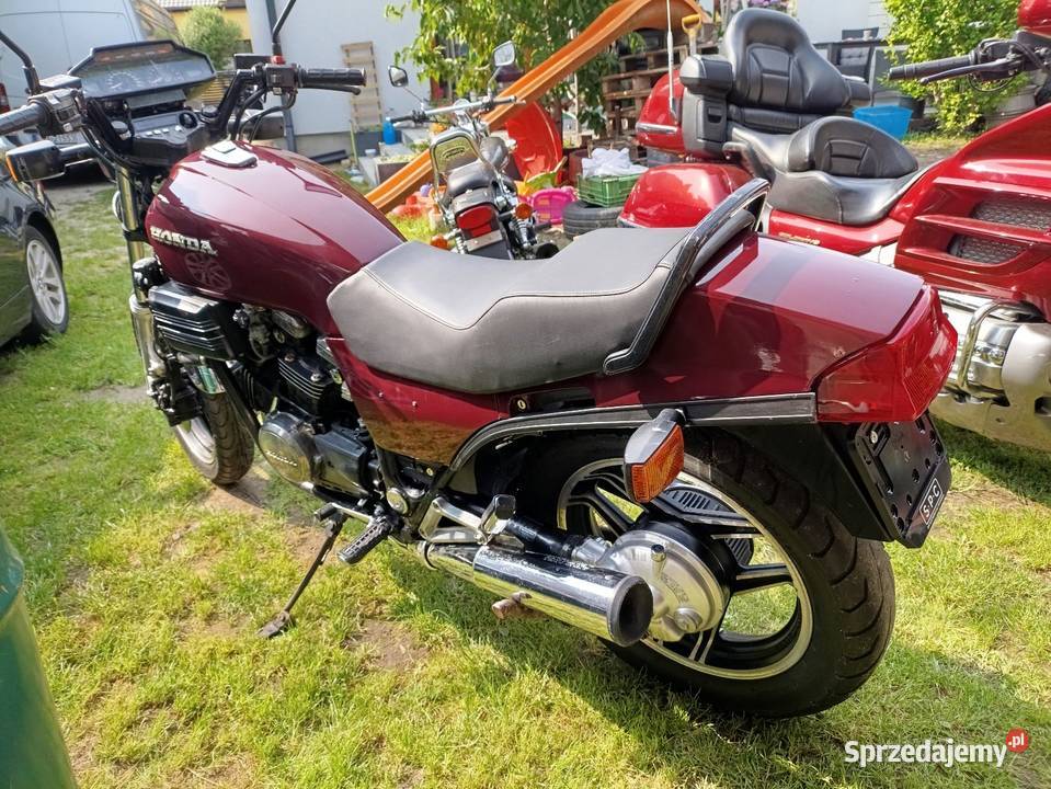 Honda VF 750 S Sabre szwajcar Rok produkcji 1983 Honda lubelskie Janów Lubelski