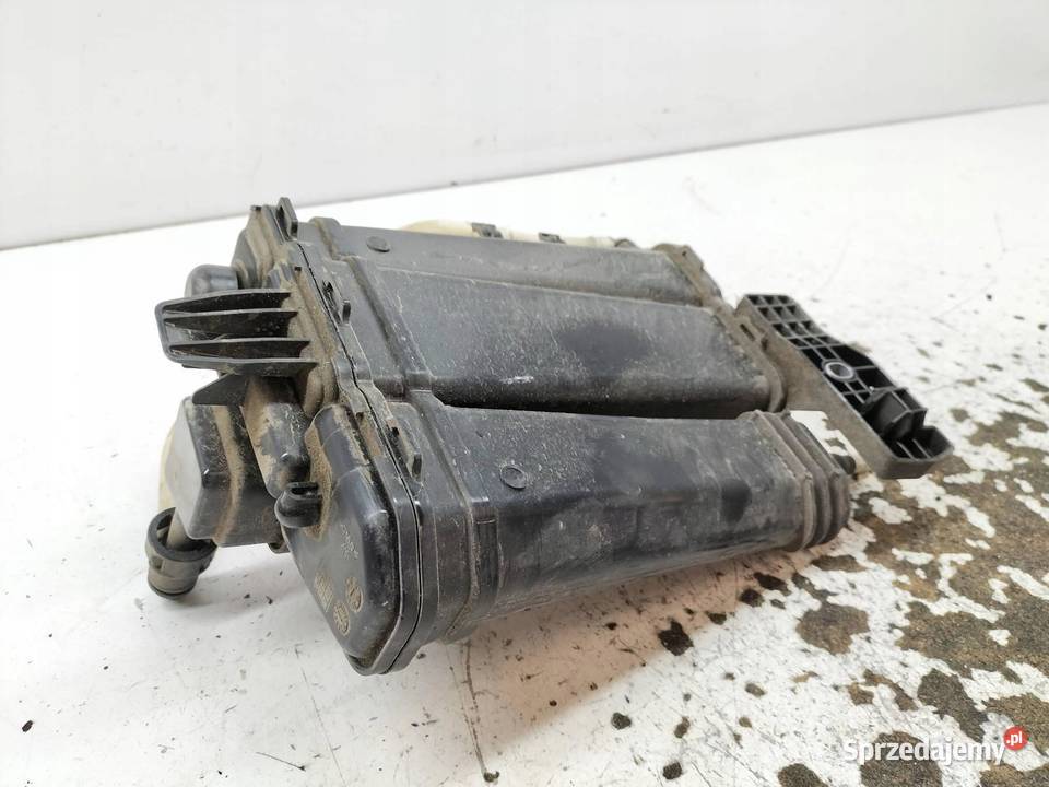 OBUDOWA FILTRA PALIWA 2Q0201801A Skoda Scala I Rok produkcji 2021