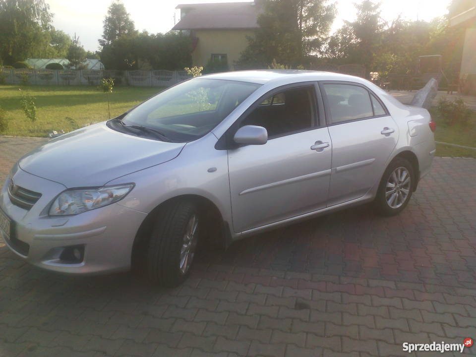 Toyota corolla e15