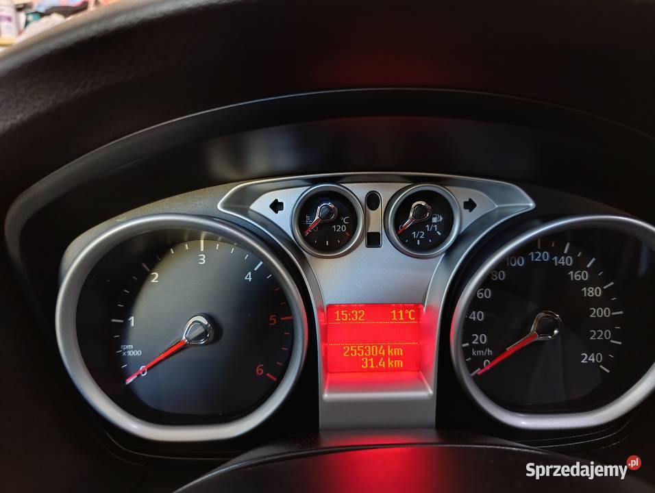 Ford Focus MK2 polift