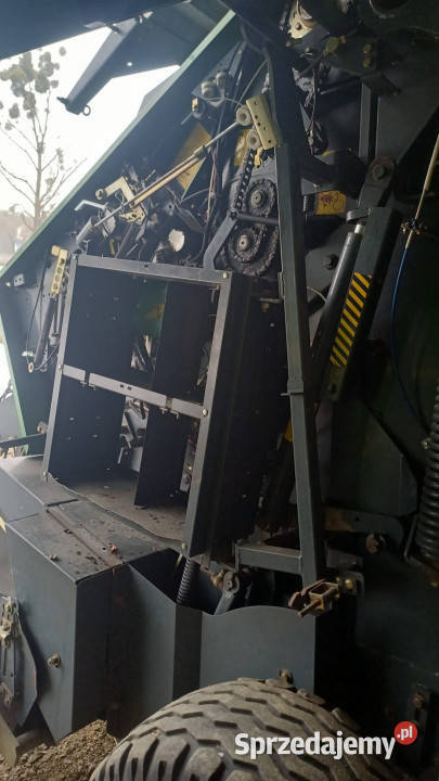 Prasa Fendt 2600V Owijarki do bel Maszyny rolnicze wielkopolskie Szlachcin