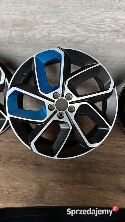 VOLVO XC40 LYNKCO LYNK FELGI 8JX20 5X108 ET52 aluminiowe