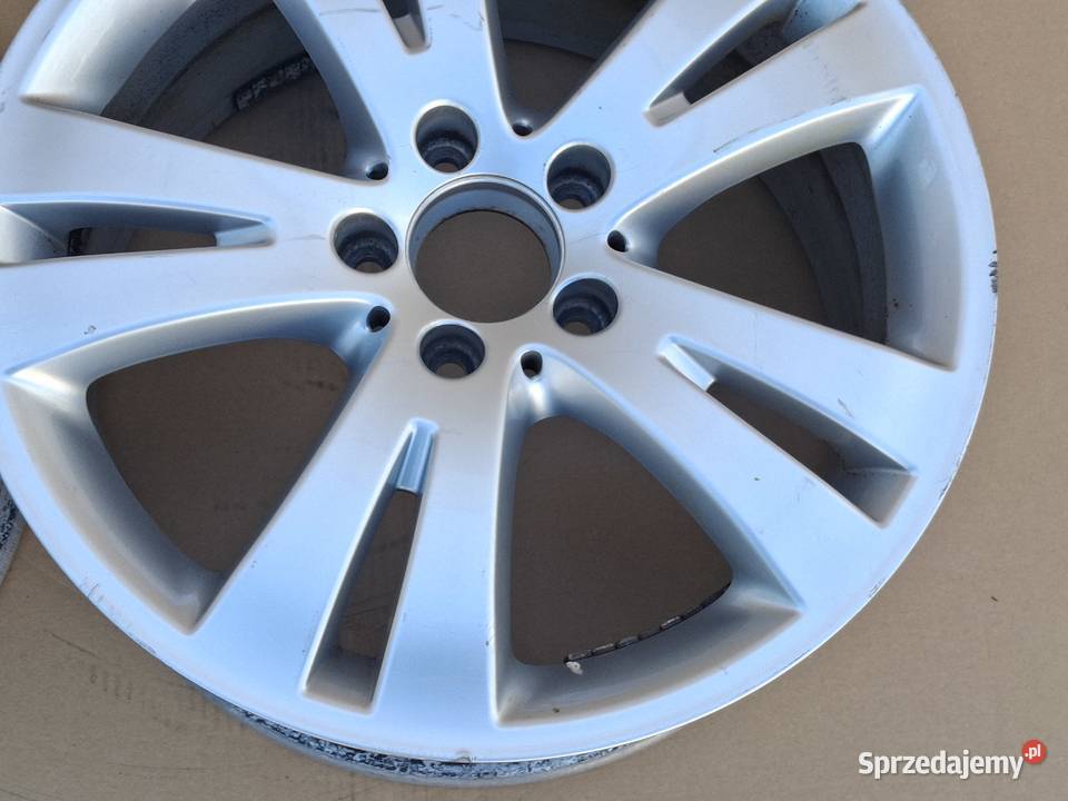 MERCEDES CKLASA W204 FELGA ALUFELGA 17 5X112 75J Średnica 17" lubuskie Bieleń