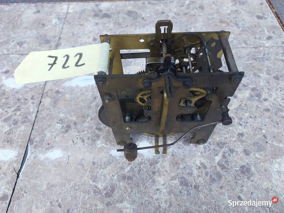 722 Mechanizm starego zegara ściennego Gustav Tczew