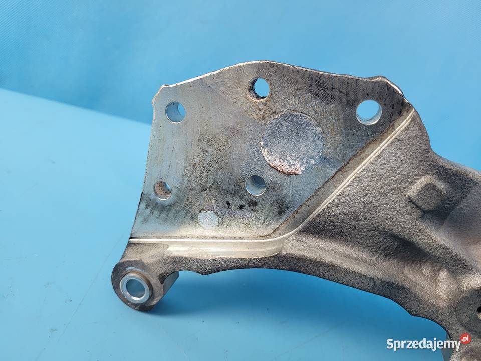 DEUTZFAHR 6130 TTV WSPORNIK ALTERNATORA Kolno