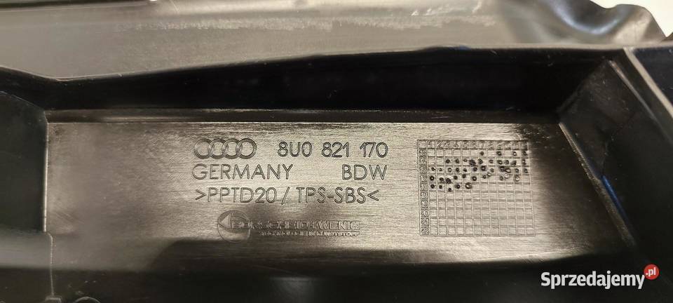AUDI Q3 8U OSŁONA BŁOTNIKA PRAWA 8U0821170 osobowe Podszybia sprzedam