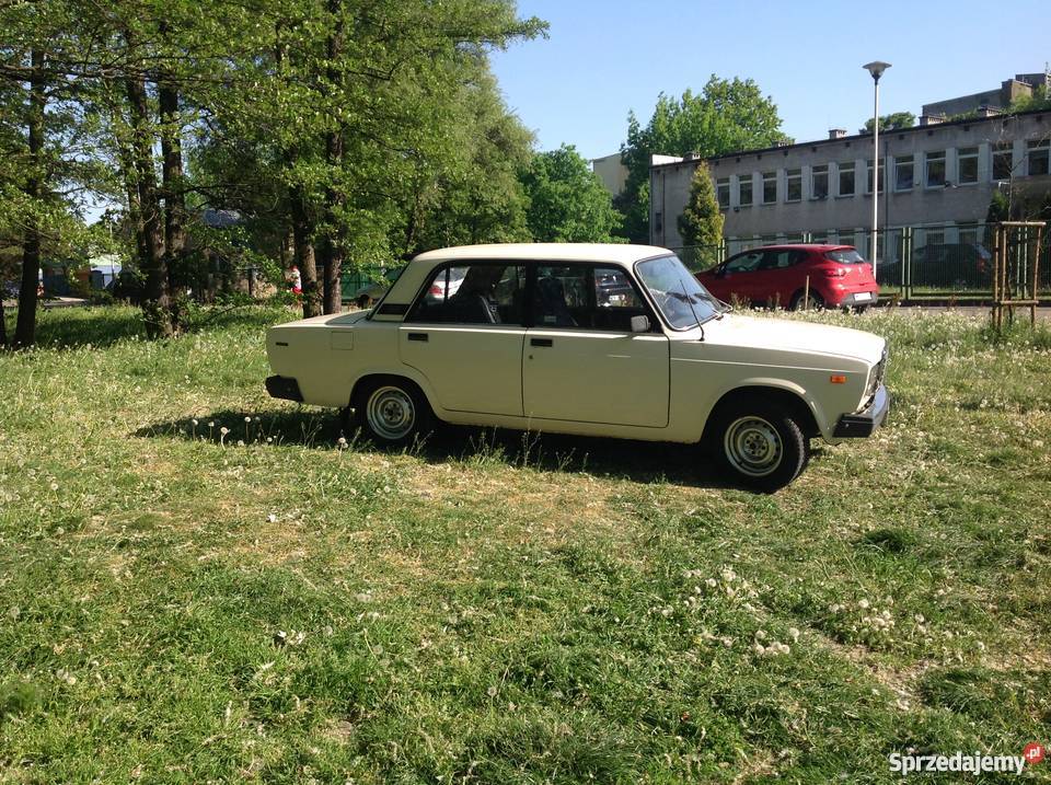 LADA 2107 sprzedam 1500KM mazowieckie Pruszków