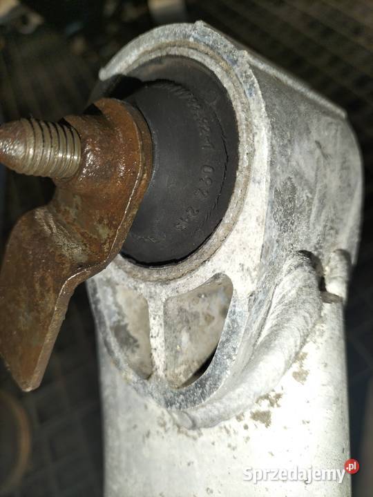 Wahacz doolny tylny dwurametypu H BMW SERIA 5 Poręba