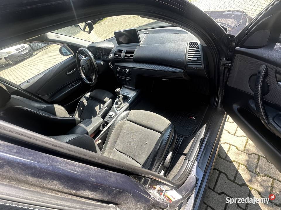 BMW e87 20 benzyna m pakiet granatowy Olsztyn