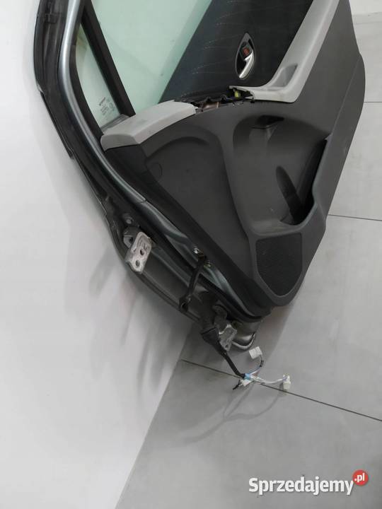 DRZWI PRAWE PRZÓD 1F8 3D Toyota Yaris II Drzwi świętokrzyskie