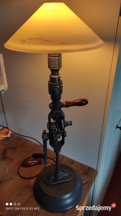 Lampa z ręcznej wiertarkipiękny prezent mazowieckie Warszawa