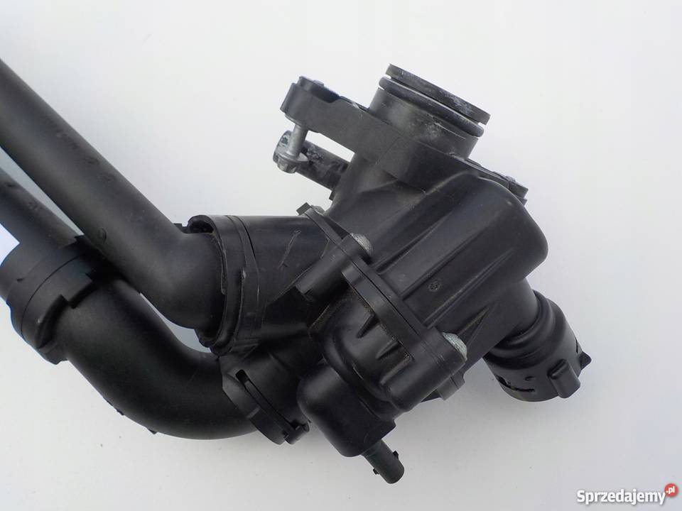 OBUDOWA TERMOSTATU MERCEDES W204 LIFT 22 QX30 Nowy Tomyśl