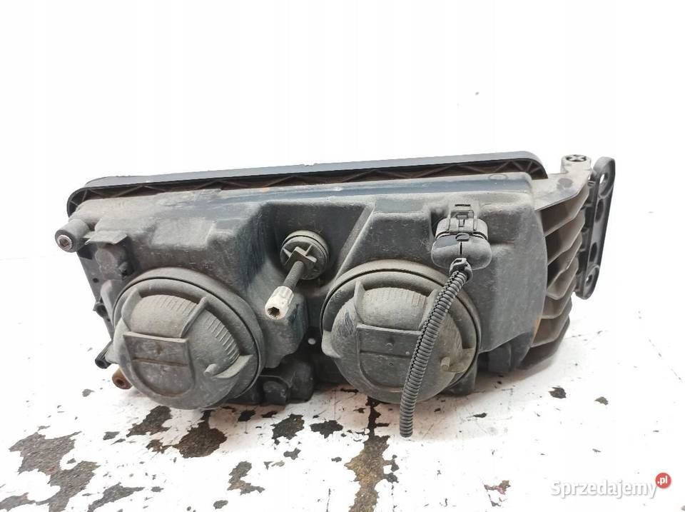 LAMPA PRZÓD LEWA 07R Iveco Stralis Rok produkcji 2007 Lampy przednie