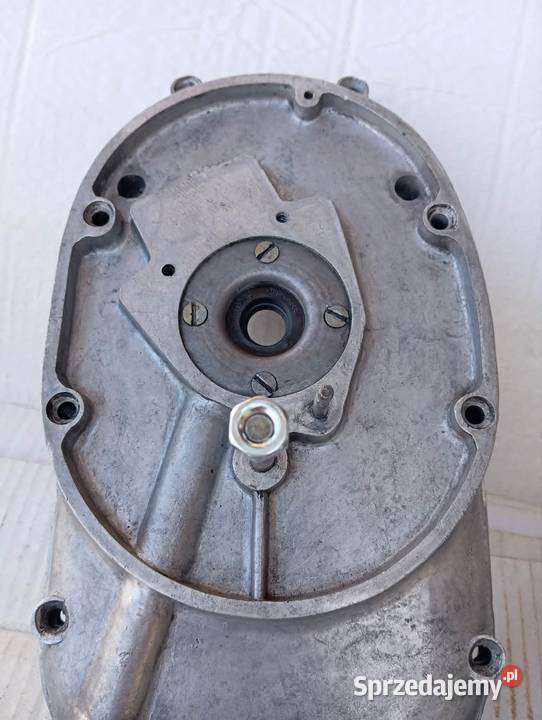 DEKIEL POKRYWA ROZRZĄDU K750 URAL DNIEPR Niemodlin