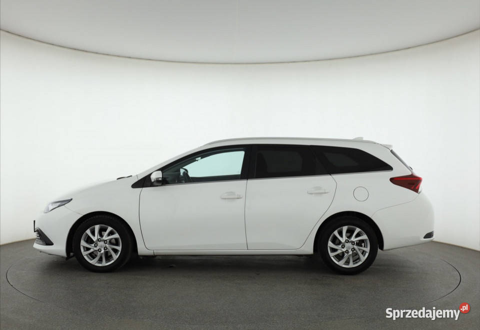 Toyota Auris 16 D4D ABS Motoryzacja Piaseczno sprzedam