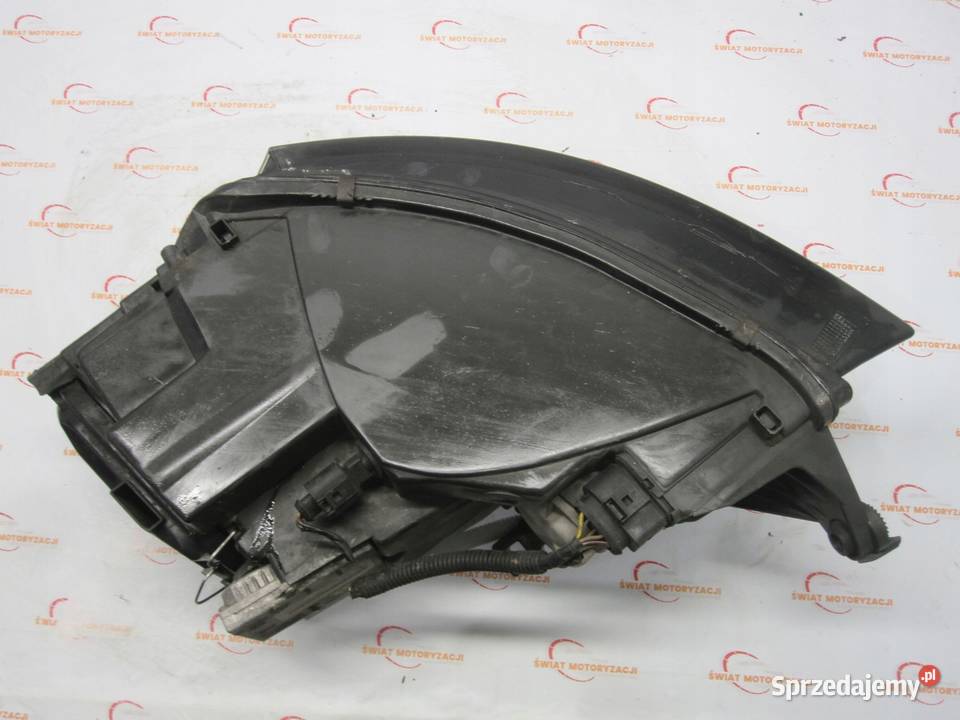 AUDI TT lampa prawa przód 8N0941004AL 1307329066
