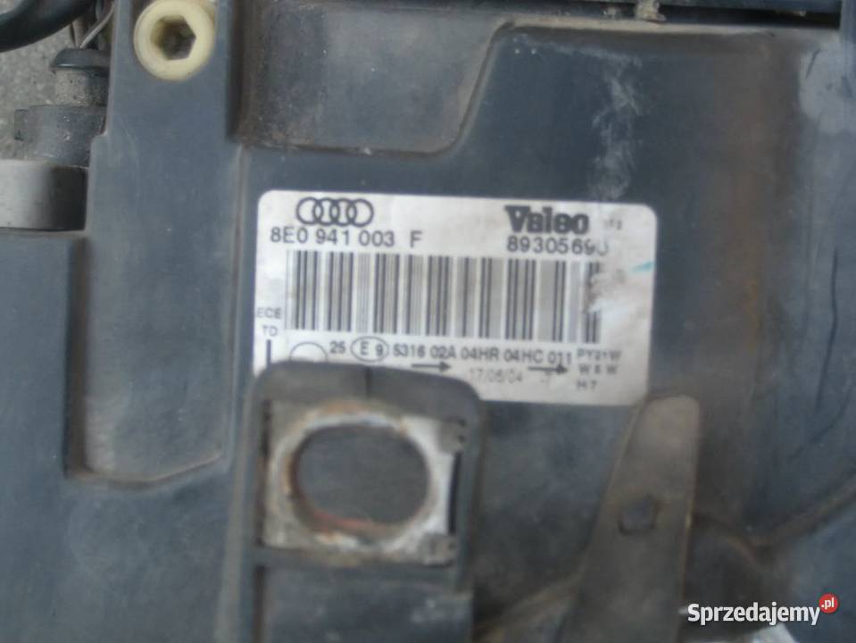 audi a4 b6 małysz 0104r lampa przód prawa lewa wielkopolskie Rakoniewice