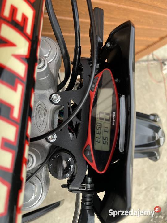 Beta rr 50 2018r czarny Pilzno