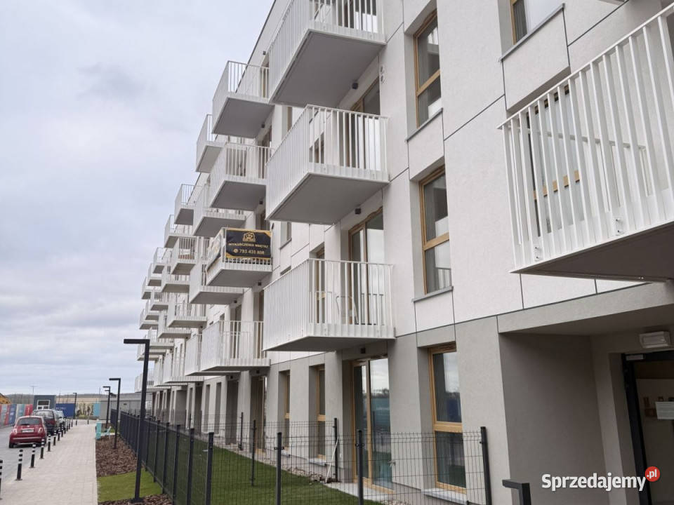 Mieszkanie 6675m2 3 pokoje Gdynia 66.75m2 pomorskie