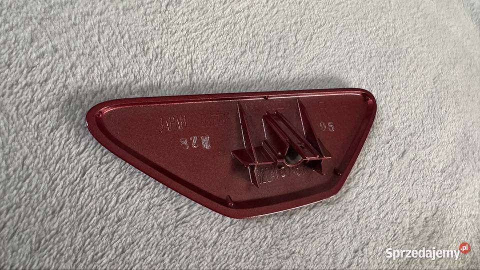 Zaślepka spryskiwacza prawa Honda CRV V Bełchatów