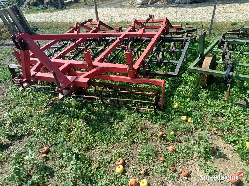 Agregat uprawowy 21 i 28 nieuszkodzony Agregaty wielkopolskie Brdów