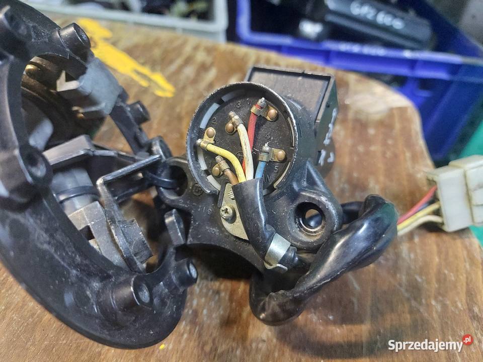 Kawasaki GPX 600 r stacyjka zamki korek Baku Jelenia Góra