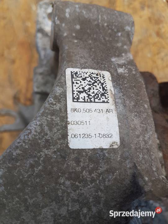 ZWROTNICA PIASTA LEWY TYŁ AUDI A4 A5 8K0505435AA Przystajń