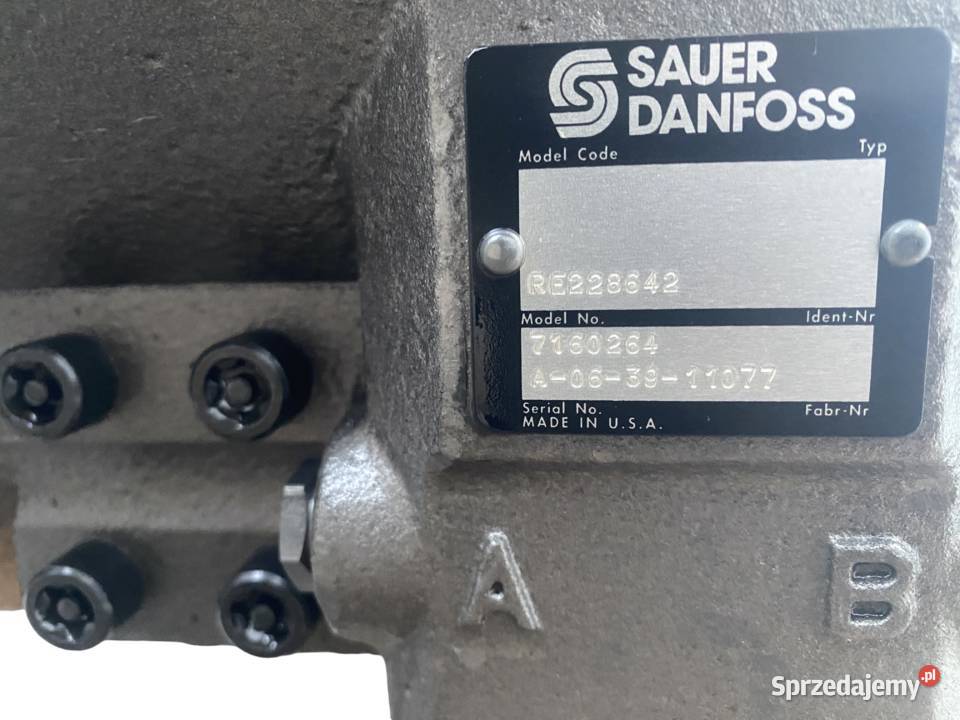 HYDROSTAT JOHN DEERE RE226582 RE168400 RE185209 Skrzynia biegów Kielce