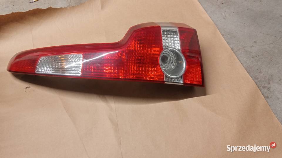 Volvo V50 lampa prawa