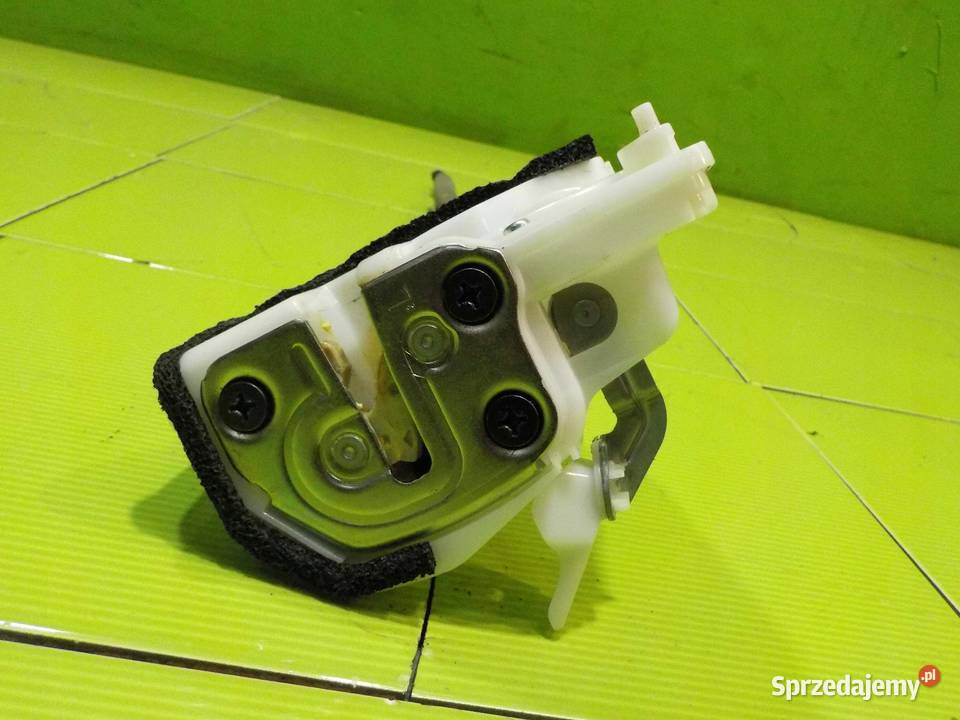 MAZDA 2 IV BP 20r HB 5D zamek drzwi lewy tyl Suków