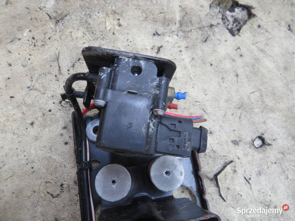 POMPA KOMPRESORA ZAWIESZENIA 750I BMW F01 244497