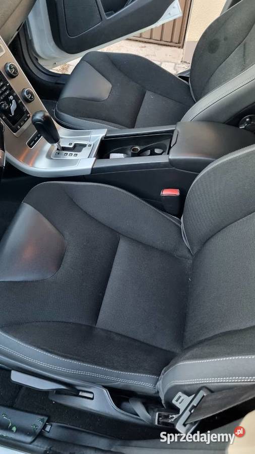 Volvo xc60 D5 AWD 230 4x4 Automat panorama salon Ostrowiec Świętokrzyski