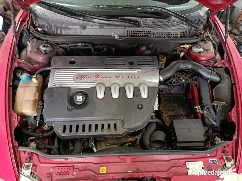 Alfa Romeo 147 19 JTD 2001 r dawca części Szklarka Myślniewska