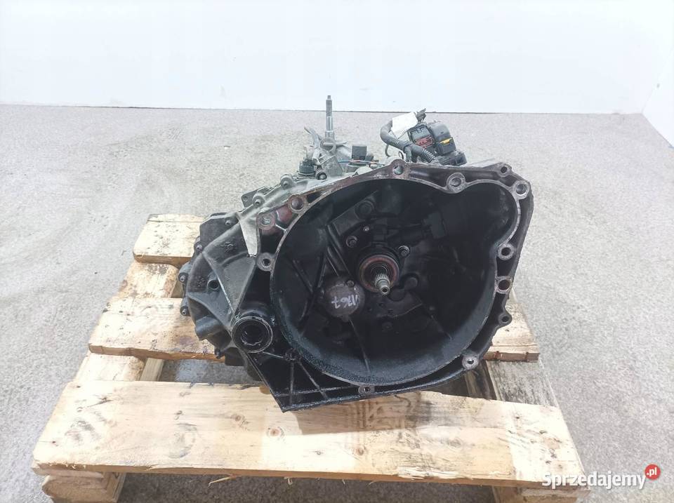 SKRZYNIA BIEGÓW AUTOMATYCZNA KOMPLETNA 20DS33 20 sprzedam