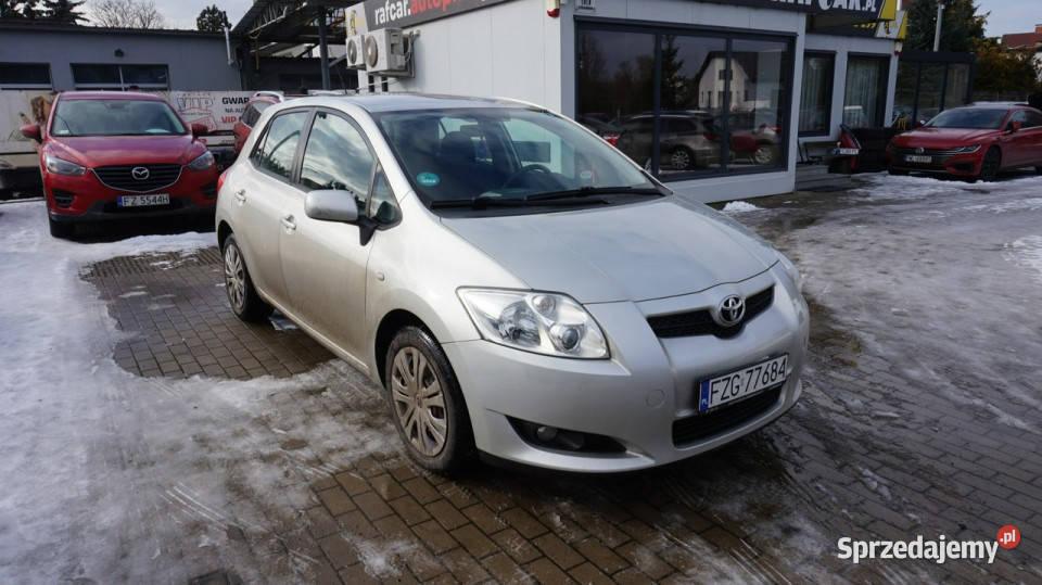 Toyota Auris zarejestrowany ubezpieczony kurtyny powietrzne Zielona Góra