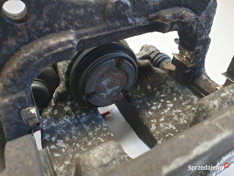 Range Rover II L494 30 D TYLNY ZACISK HAMULCOWY Pozostałe lubelskie