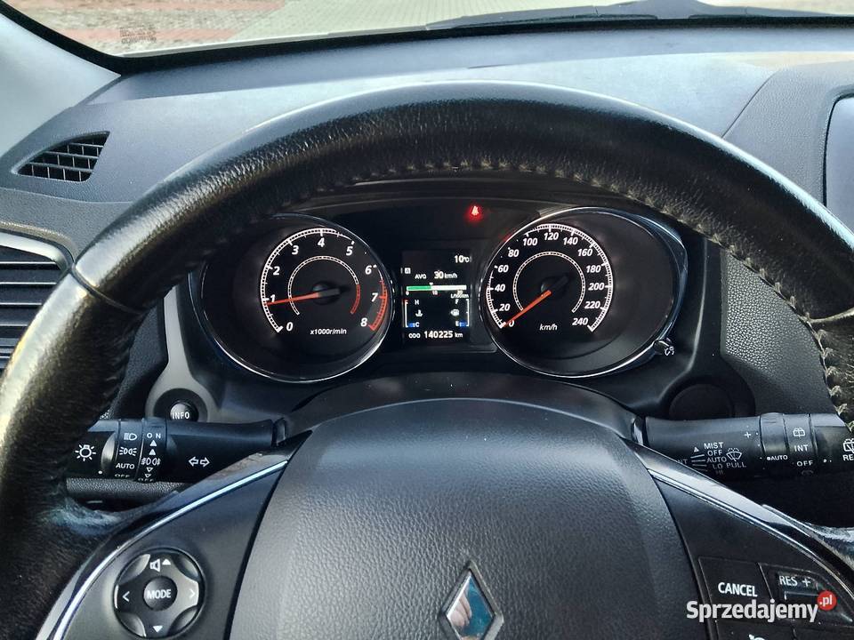 Mitsubishi ASX 16 benzynaPolski salon Zarejestrowany w Polsce świętokrzyskie