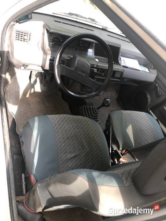 Renault 5 Celestynów