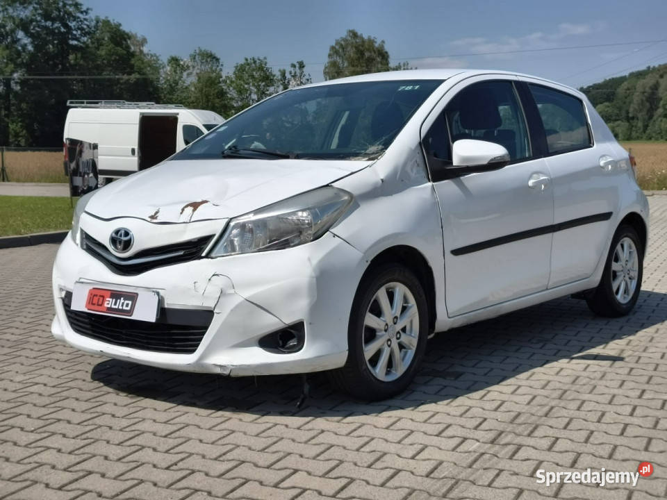 Toyota Yaris 10 benzyna 70 5DRZWI EKONOMICZNY Kęty