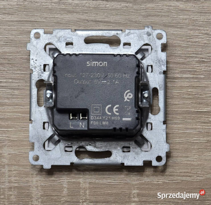 Kontakt Simon 54 Ładowarka USB podwójna AA 21A Krzeszowice