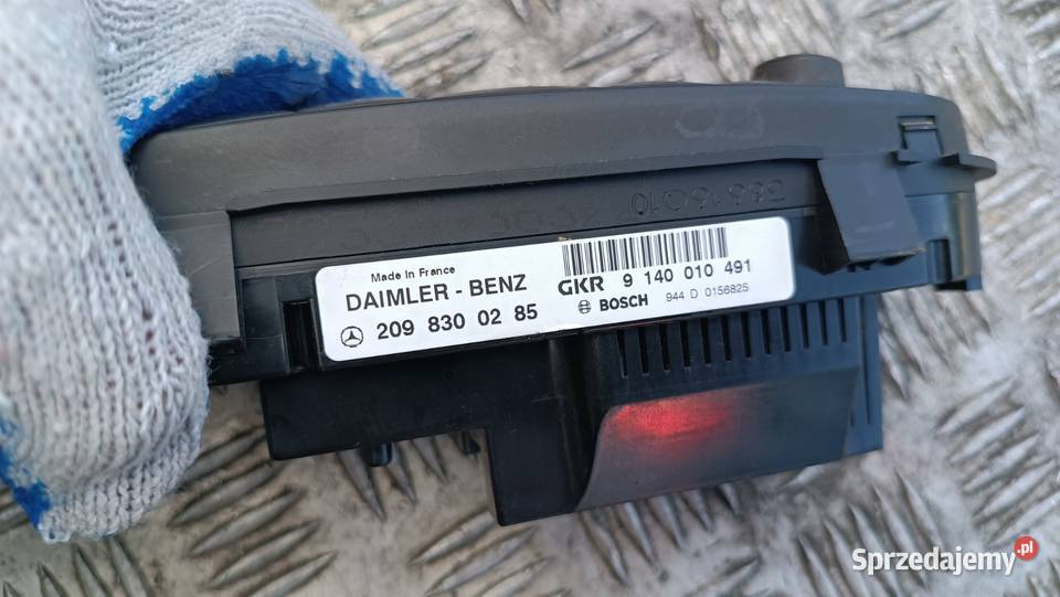 Mercedes Cklasa W203 Panel nawiewu klimatyzacji Panele sterowania, przełączniki małopolskie Radłów