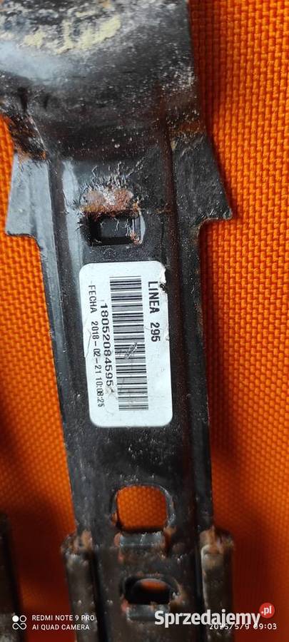 Suwaki regulacji wysokości pasa lewy i prawy Części samochodowe śląskie Częstochowa