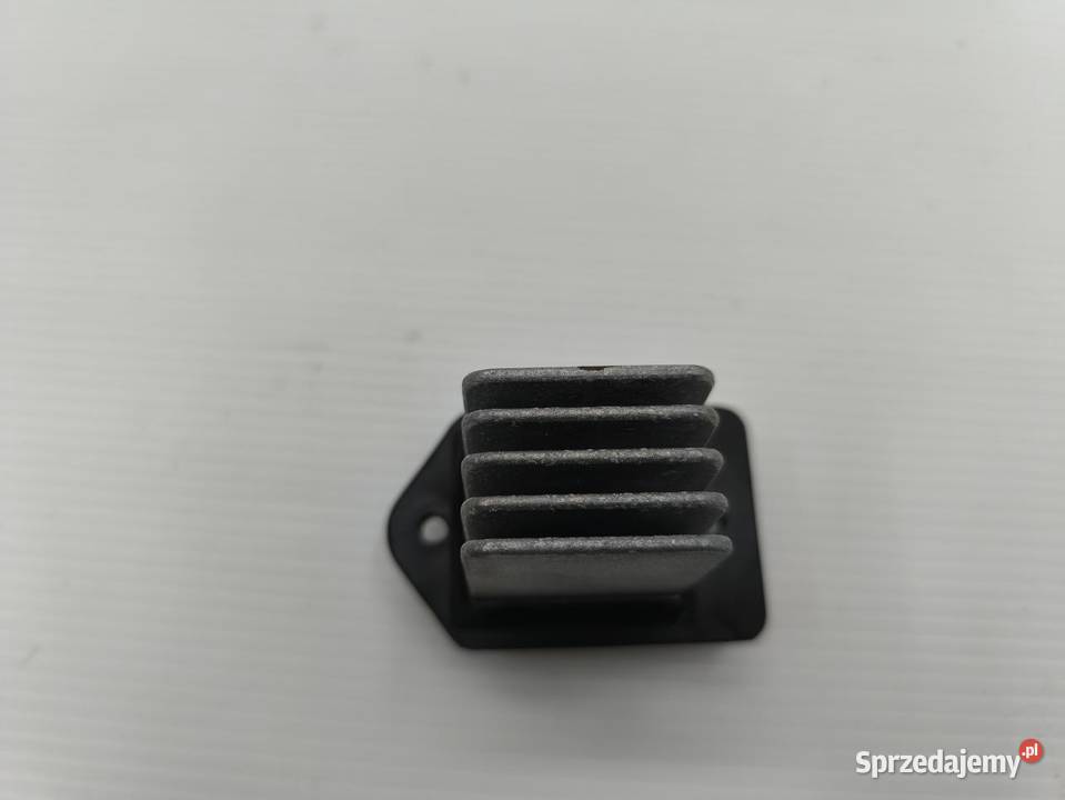 REZYSTOR OPORNICA DMUCHAWY OPEL ANTARA LIFT wielkopolskie
