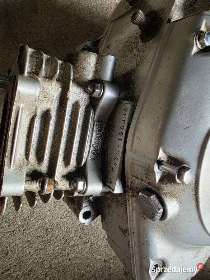 Silnik suzuki 125 na cześć Małomice