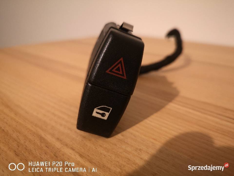 Przełącznik świateł awaryjnych i zamka drzwi BMW Panele sterowania, przełączniki Kościan