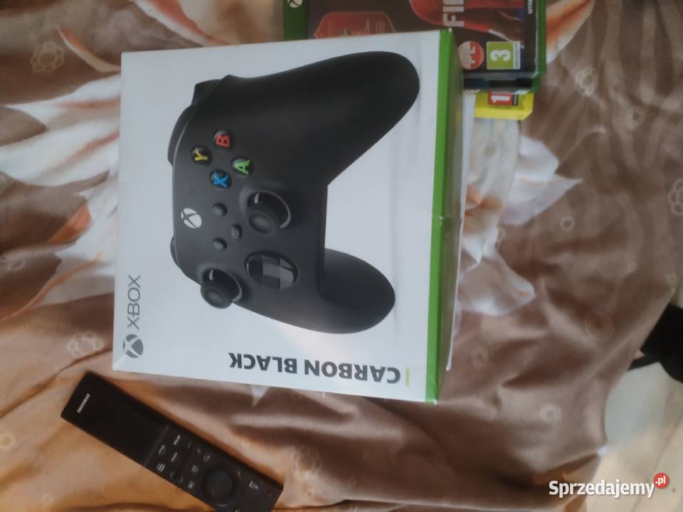 Sprzedam Xbox one 500gb