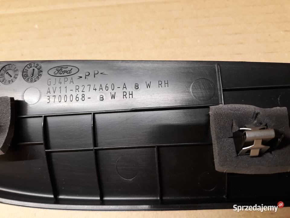 FORD B LISTWA OSŁONA DRZWI PRAWA TYŁ PRAWY listwy boczne Międzychód sprzedam