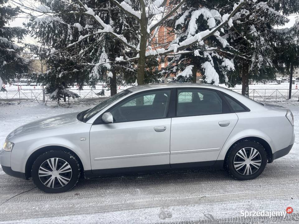 audi a4 benzyna w stanie Tarnów